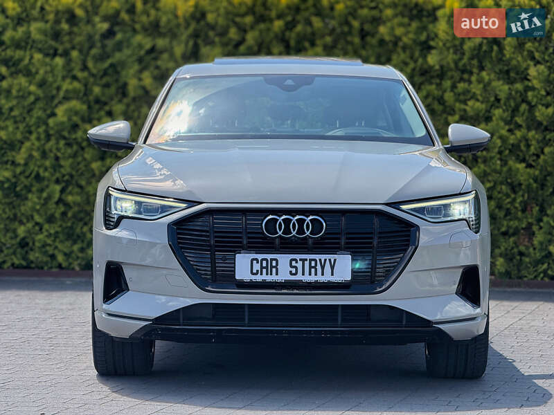 Внедорожник / Кроссовер Audi e-tron Sportback 2020 в Стрые