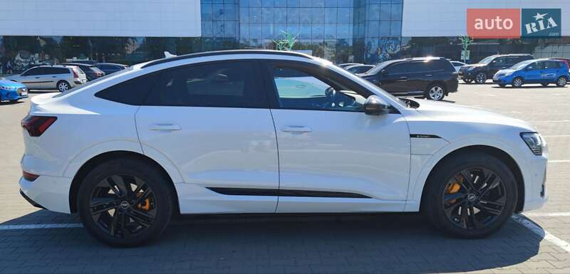 Внедорожник / Кроссовер Audi e-tron Sportback 2020 в Одессе