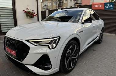 Внедорожник / Кроссовер Audi e-tron Sportback 2022 в 