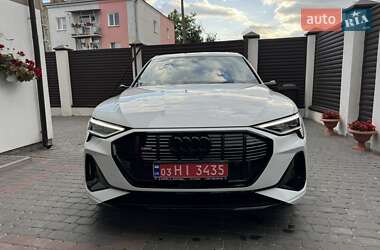 Внедорожник / Кроссовер Audi e-tron Sportback 2022 в 