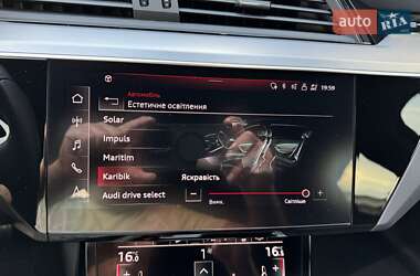Внедорожник / Кроссовер Audi e-tron Sportback 2022 в 