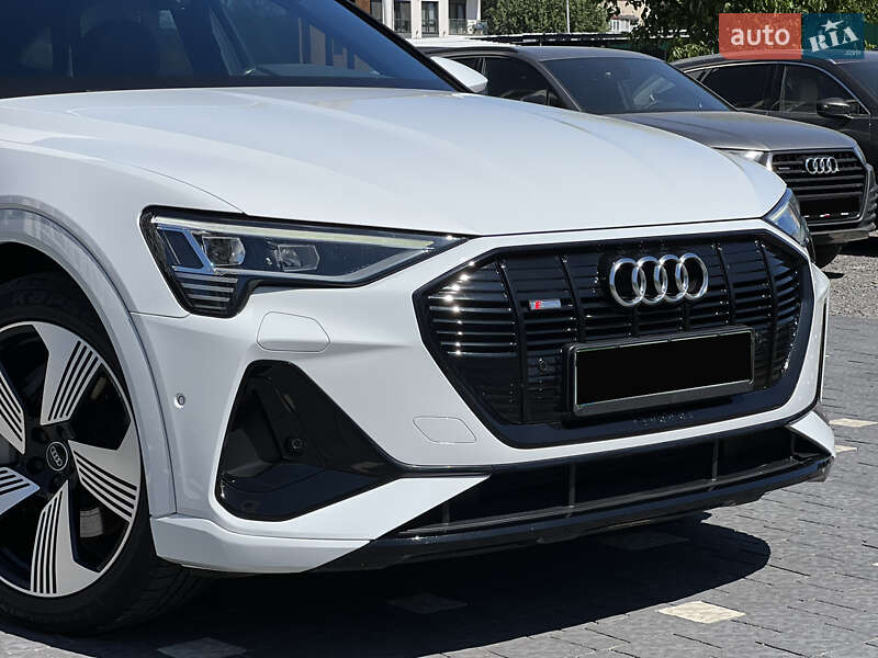Внедорожник / Кроссовер Audi e-tron Sportback 2020 в Ужгороде