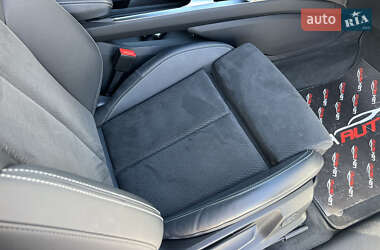 Внедорожник / Кроссовер Audi e-tron Sportback 2020 в 