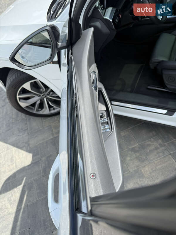 Позашляховик / Кросовер Audi e-tron Sportback 2020 в Луцьку