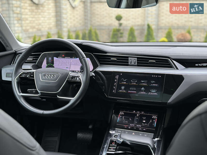 Позашляховик / Кросовер Audi e-tron Sportback 2021 в Тернополі