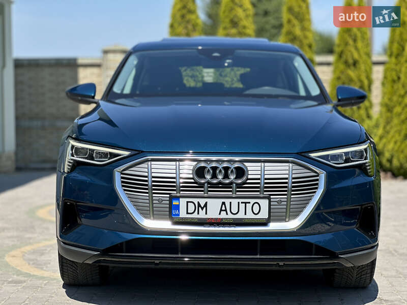 Позашляховик / Кросовер Audi e-tron Sportback 2021 в Тернополі