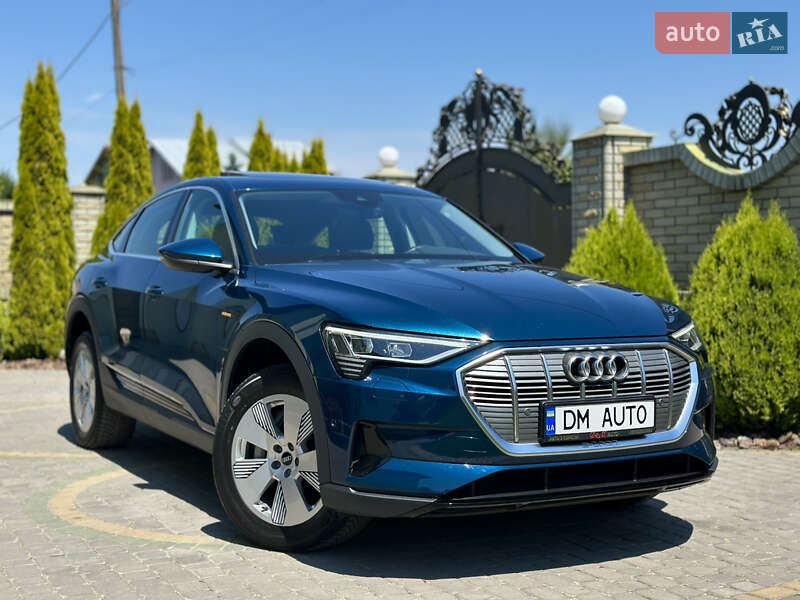 Позашляховик / Кросовер Audi e-tron Sportback 2021 в Тернополі