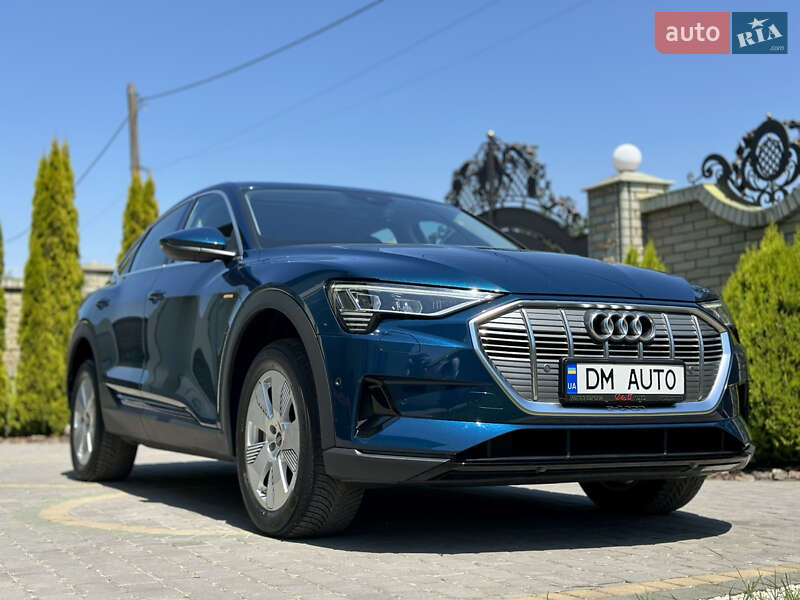 Позашляховик / Кросовер Audi e-tron Sportback 2021 в Тернополі