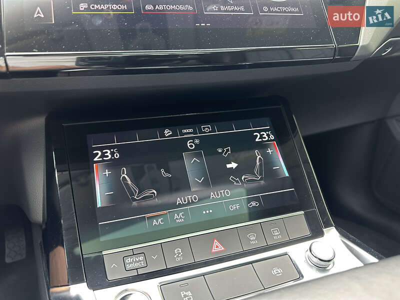 Позашляховик / Кросовер Audi e-tron Sportback 2021 в Тернополі