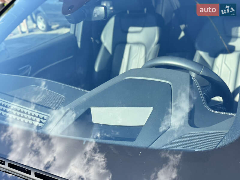 Внедорожник / Кроссовер Audi e-tron Sportback 2020 в Киеве