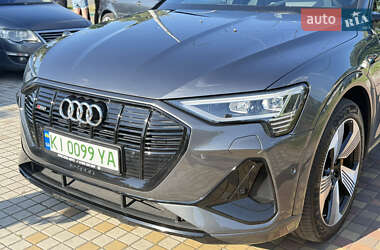 Внедорожник / Кроссовер Audi e-tron Sportback 2020 в 