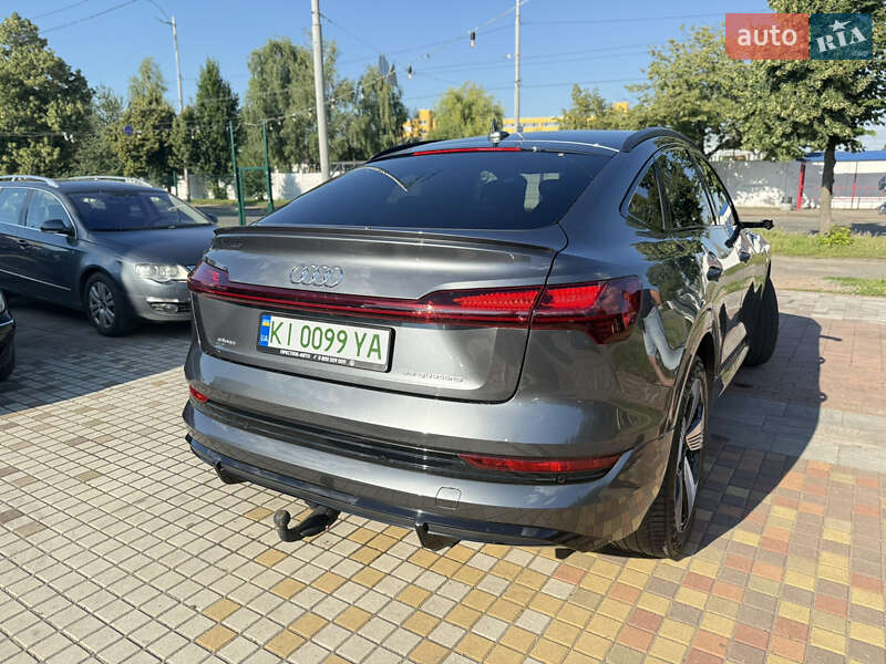 Внедорожник / Кроссовер Audi e-tron Sportback 2020 в Киеве