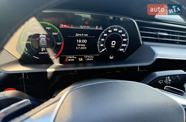 Внедорожник / Кроссовер Audi e-tron Sportback 2020 в 
