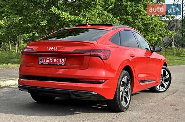 Внедорожник / Кроссовер Audi e-tron Sportback 2021 в 