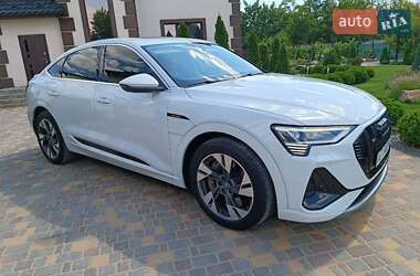 Позашляховик / Кросовер Audi e-tron Sportback 2020 в Дніпрі