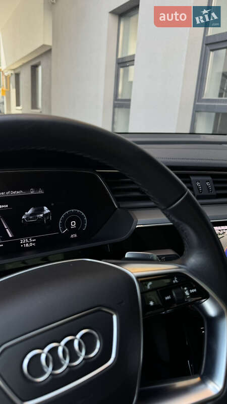 Внедорожник / Кроссовер Audi e-tron Sportback 2021 в Ивано-Франковске фото 28 Внедорожник / Кроссовер Audi e-tron Sportback 2021 в Ивано-Франковске