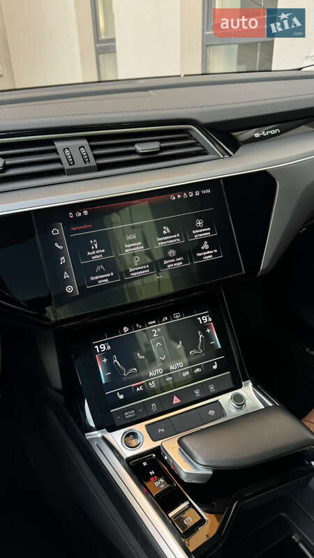 Внедорожник / Кроссовер Audi e-tron Sportback 2021 в Ивано-Франковске фото 57 Внедорожник / Кроссовер Audi e-tron Sportback 2021 в Ивано-Франковске
