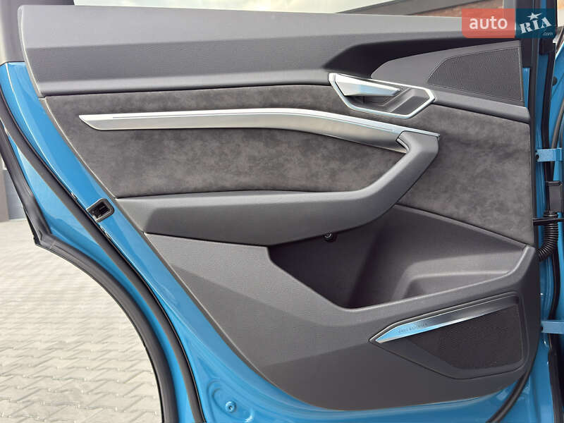 Внедорожник / Кроссовер Audi e-tron Sportback 2020 в Черновцах