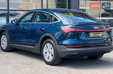 Внедорожник / Кроссовер Audi e-tron Sportback 2021 в 