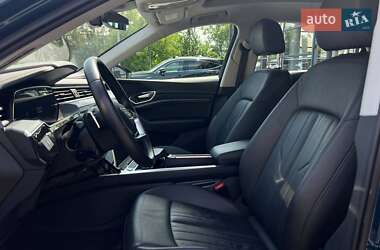 Внедорожник / Кроссовер Audi e-tron Sportback 2021 в 