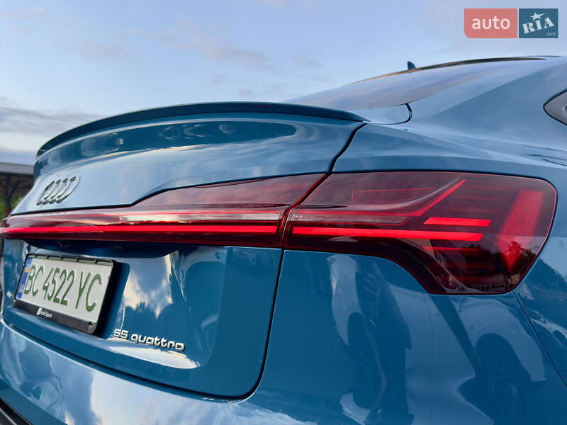 Внедорожник / Кроссовер Audi e-tron Sportback 2020 в Черновцах