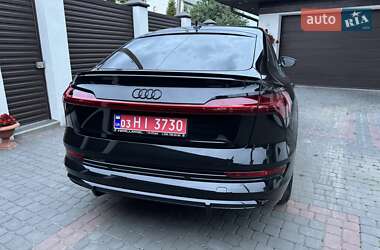 Внедорожник / Кроссовер Audi e-tron Sportback 2021 в 