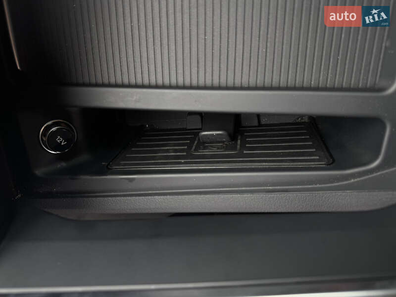 Внедорожник / Кроссовер Audi e-tron Sportback 2021 в Киеве