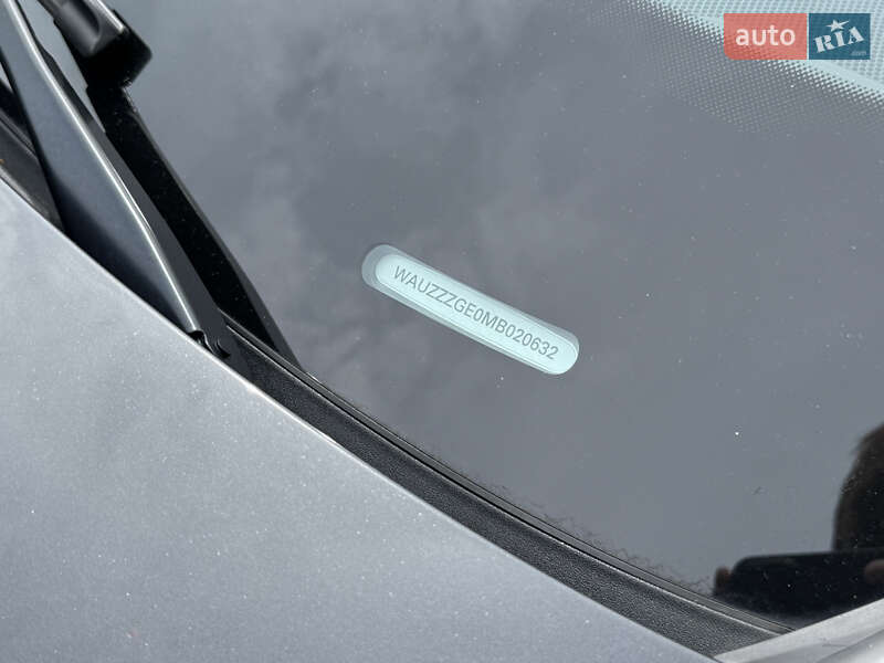 Внедорожник / Кроссовер Audi e-tron Sportback 2021 в Киеве