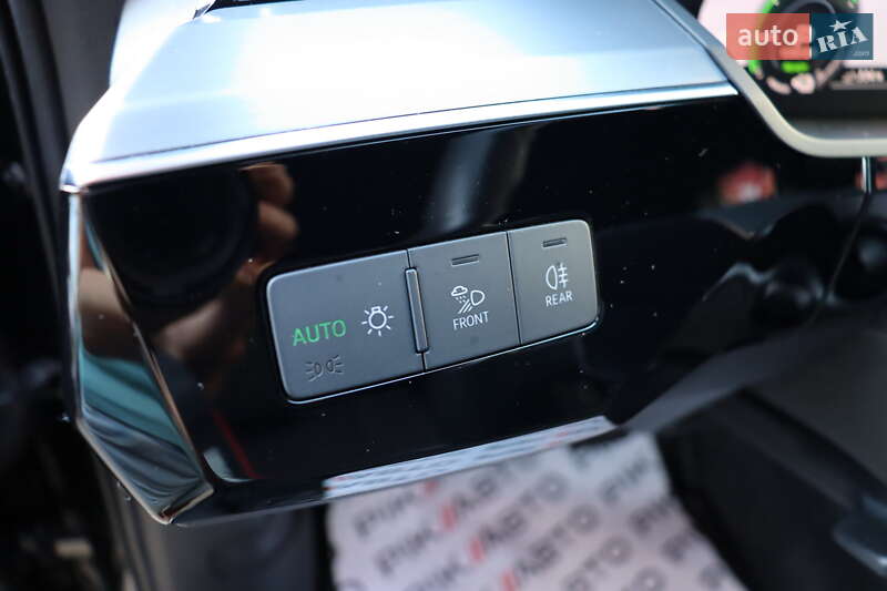 Внедорожник / Кроссовер Audi e-tron Sportback 2022 в Львове