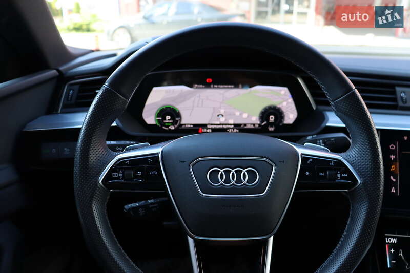 Внедорожник / Кроссовер Audi e-tron Sportback 2022 в Львове