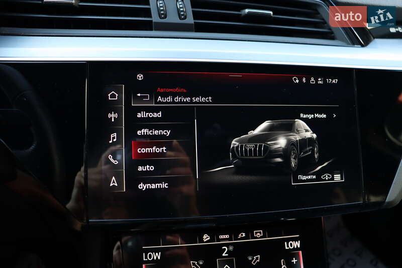 Внедорожник / Кроссовер Audi e-tron Sportback 2022 в Львове