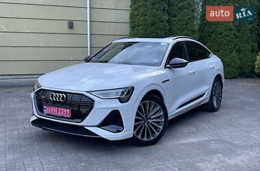 Внедорожник / Кроссовер Audi e-tron Sportback 2022 в Львове