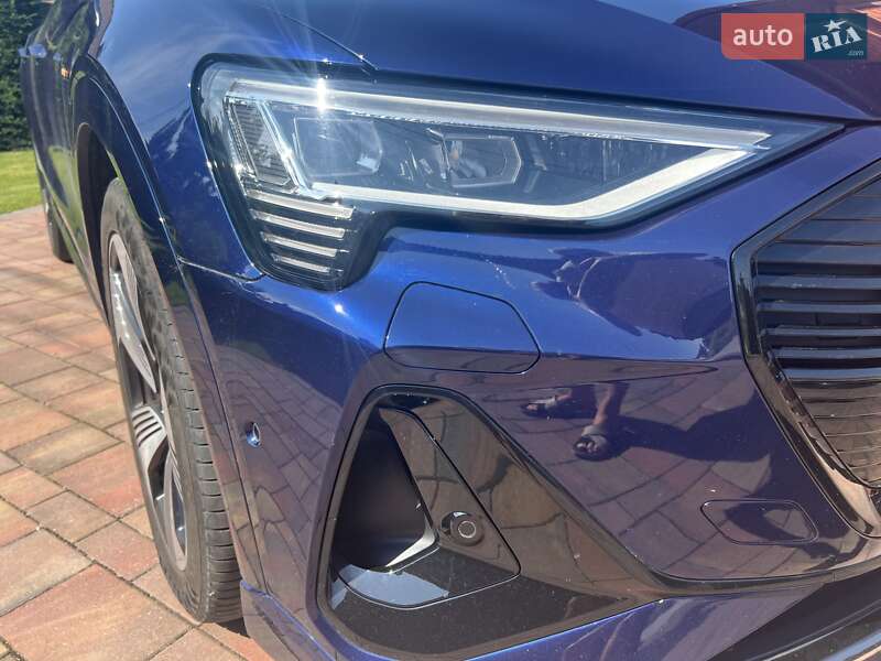 Позашляховик / Кросовер Audi e-tron Sportback 2021 в Києві фото 37 Позашляховик / Кросовер Audi e-tron Sportback 2021 в Києві