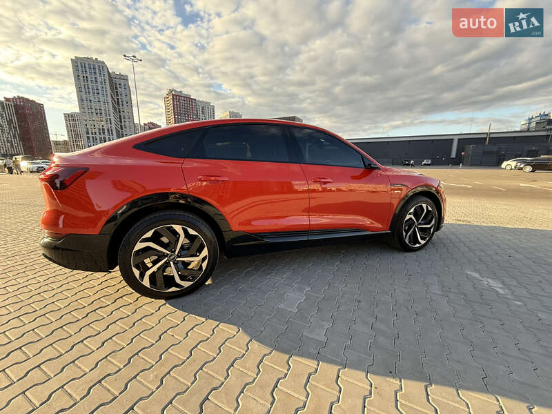 Внедорожник / Кроссовер Audi e-tron Sportback 2020 в Киеве фото 8 Внедорожник / Кроссовер Audi e-tron Sportback 2020 в Киеве