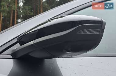 Внедорожник / Кроссовер Audi e-tron Sportback 2020 в 
