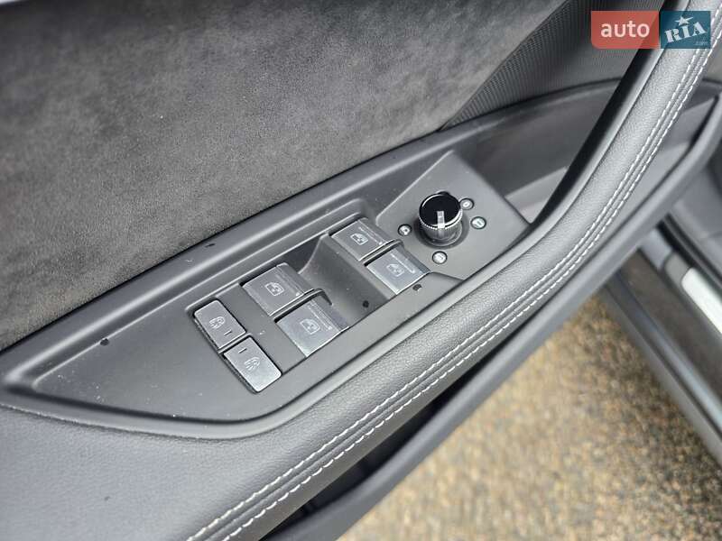 Позашляховик / Кросовер Audi e-tron Sportback 2020 в Ковелі