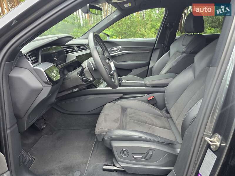 Позашляховик / Кросовер Audi e-tron Sportback 2020 в Ковелі