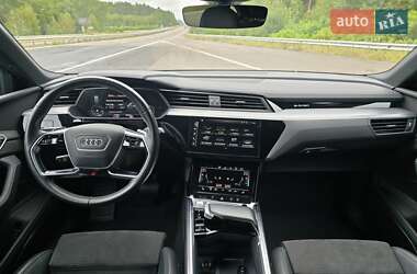 Внедорожник / Кроссовер Audi e-tron Sportback 2020 в 