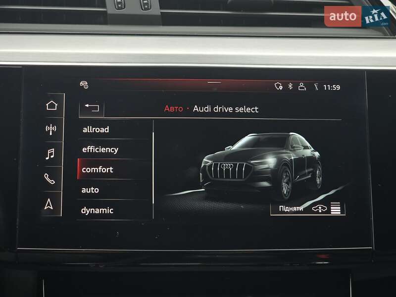 Позашляховик / Кросовер Audi e-tron Sportback 2020 в Ковелі