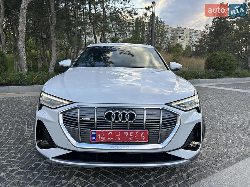 Внедорожник / Кроссовер Audi e-tron Sportback 2020 в Днепре фото 3 Внедорожник / Кроссовер Audi e-tron Sportback 2020 в Днепре