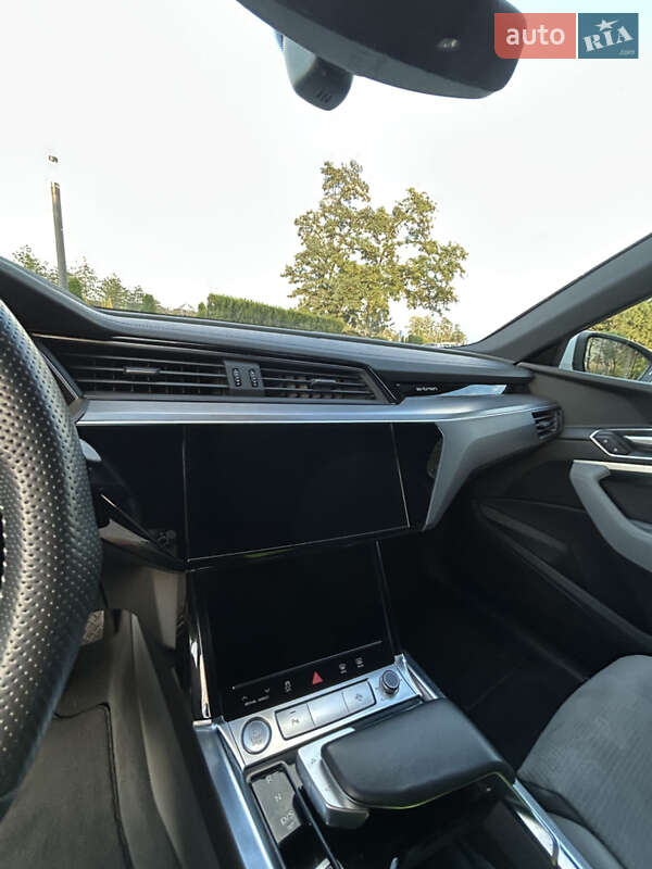 Внедорожник / Кроссовер Audi e-tron Sportback 2020 в Днепре фото 61 Внедорожник / Кроссовер Audi e-tron Sportback 2020 в Днепре