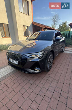 Внедорожник / Кроссовер Audi e-tron Sportback 2021 в Ровно