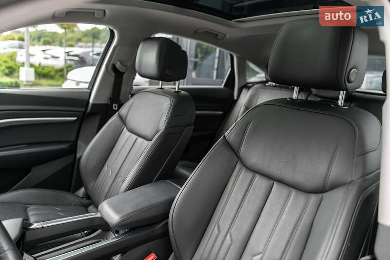 Внедорожник / Кроссовер Audi e-tron Sportback 2022 в Львове