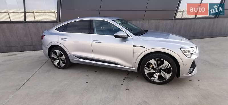 Внедорожник / Кроссовер Audi e-tron Sportback 2020 в Львове фото 7 Внедорожник / Кроссовер Audi e-tron Sportback 2020 в Львове