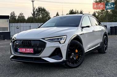 Внедорожник / Кроссовер Audi e-tron Sportback 2022 в 