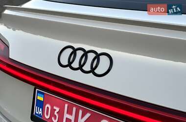 Внедорожник / Кроссовер Audi e-tron Sportback 2022 в 
