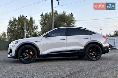 Внедорожник / Кроссовер Audi e-tron Sportback 2022 в 
