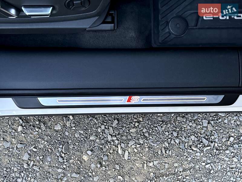 Внедорожник / Кроссовер Audi e-tron Sportback 2022 в Киеве