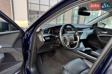 Внедорожник / Кроссовер Audi e-tron Sportback 2021 в 