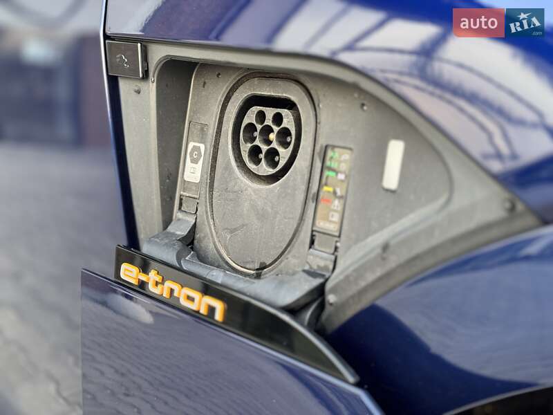 Внедорожник / Кроссовер Audi e-tron Sportback 2021 в Тернополе